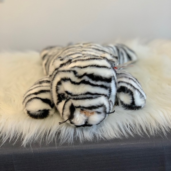 Ty (19) Black and White Striped Stuffed White Tiger - Picture 2 of 10
